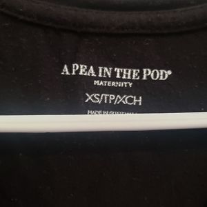 A pea in the pod maternity teeshirt size xs